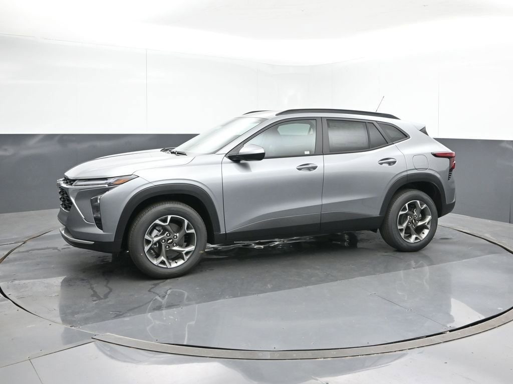 New 2026 Chevrolet Trax LT SUV