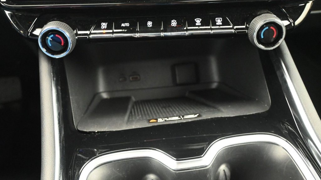 2025 Chevrolet Traverse LT - Photo 21