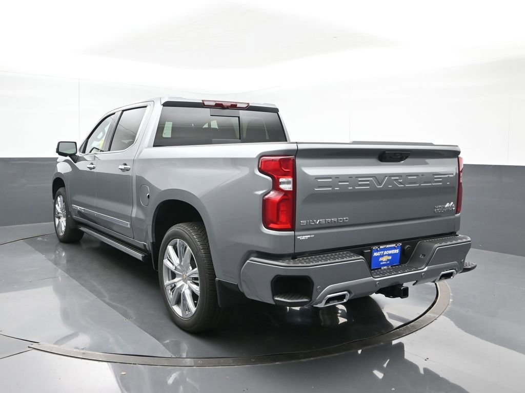 2025 Chevrolet Silverado 1500 High Country photo 3