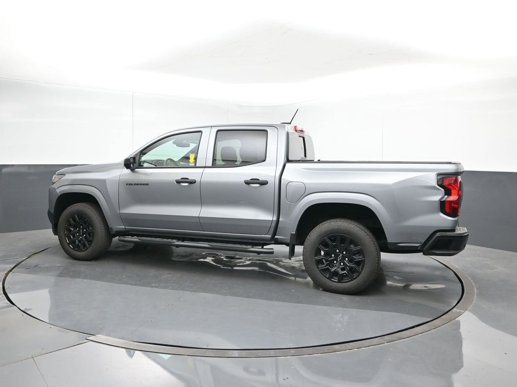 Used 2025 Chevrolet Colorado WT Truck Crew Cab