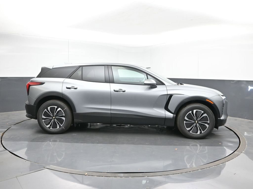 2026 Chevrolet Blazer EV LT - Photo 7