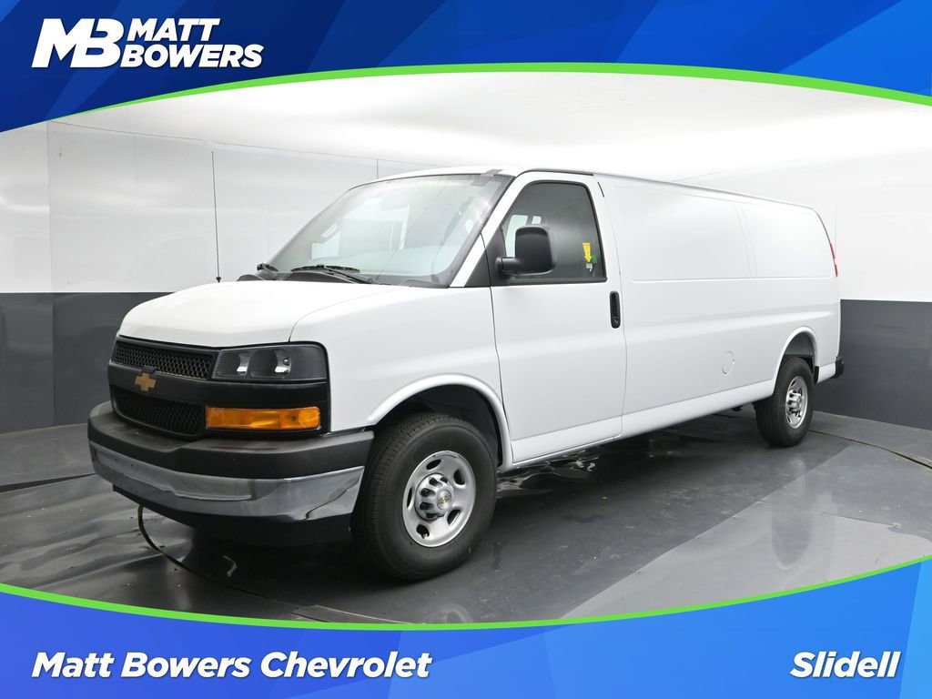 2026 Chevrolet Express 2500 Extended Work Van HD's photo