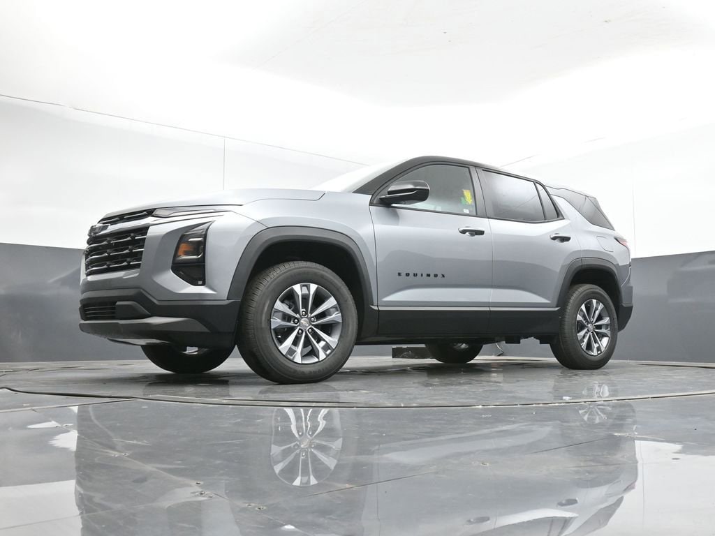 2026 Chevrolet Equinox LT - Photo 10