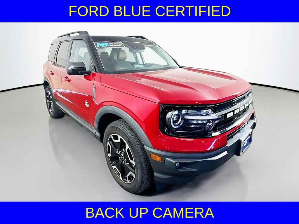 2021 Ford Bronco Sport Outer Banks photo 3