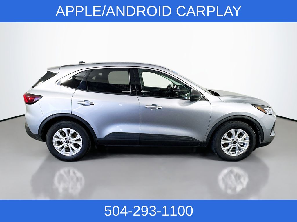 2024 Ford Escape Active photo 2