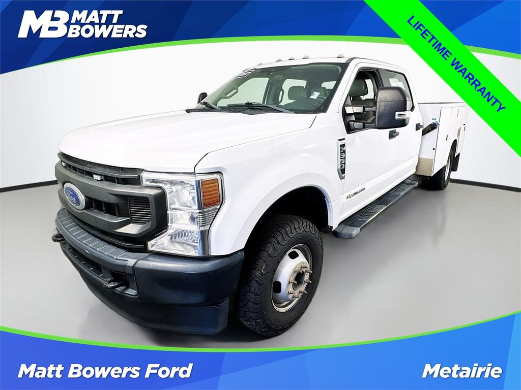 2022 Ford F-350 XL 4x4 Crew Cab 179-In DRW's photo