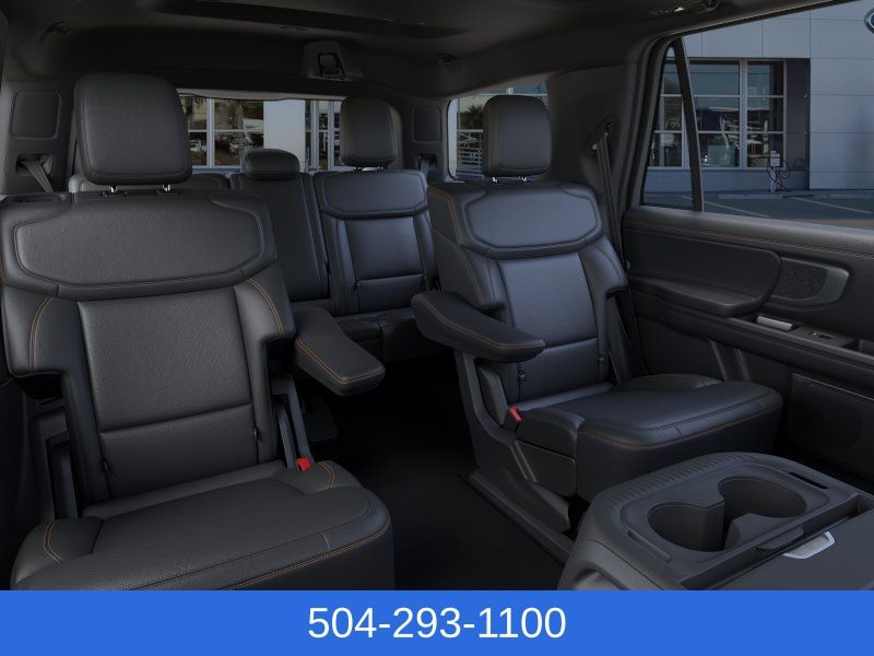 2025 Ford Expedition Tremor - Photo 13