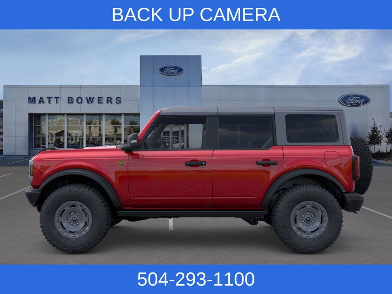 2025 Ford Bronco Badlands photo 2