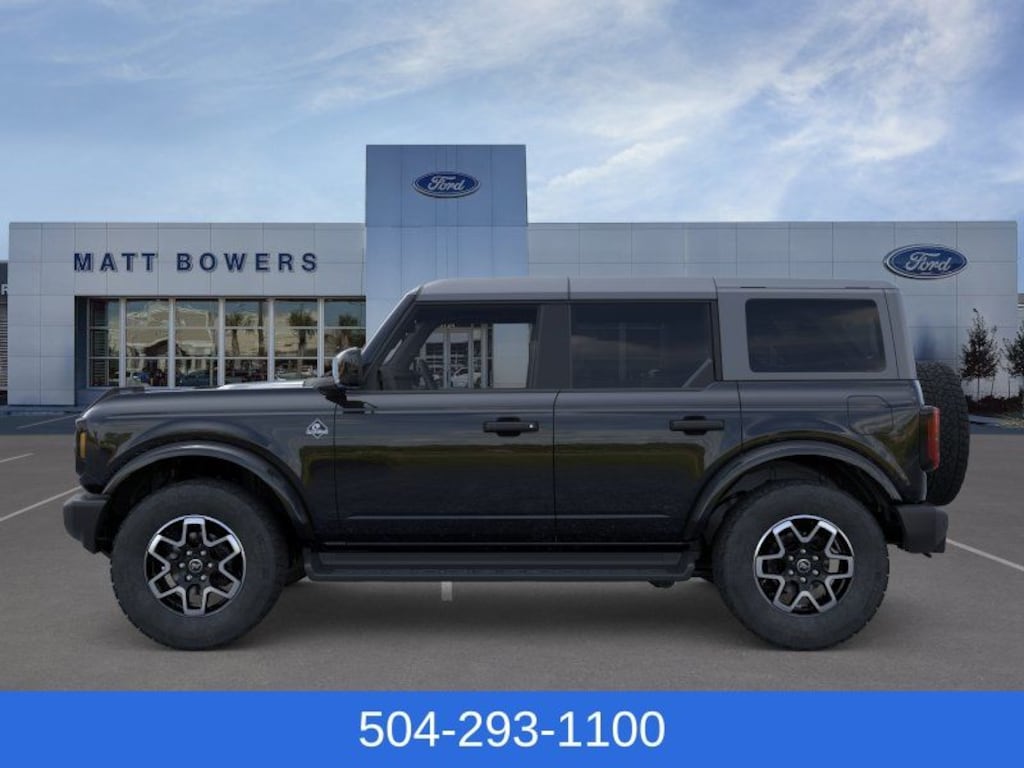 New 2026 Ford Bronco Outer Banks SUV