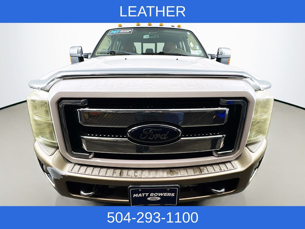 2012 Ford F-350 Lariat photo 2