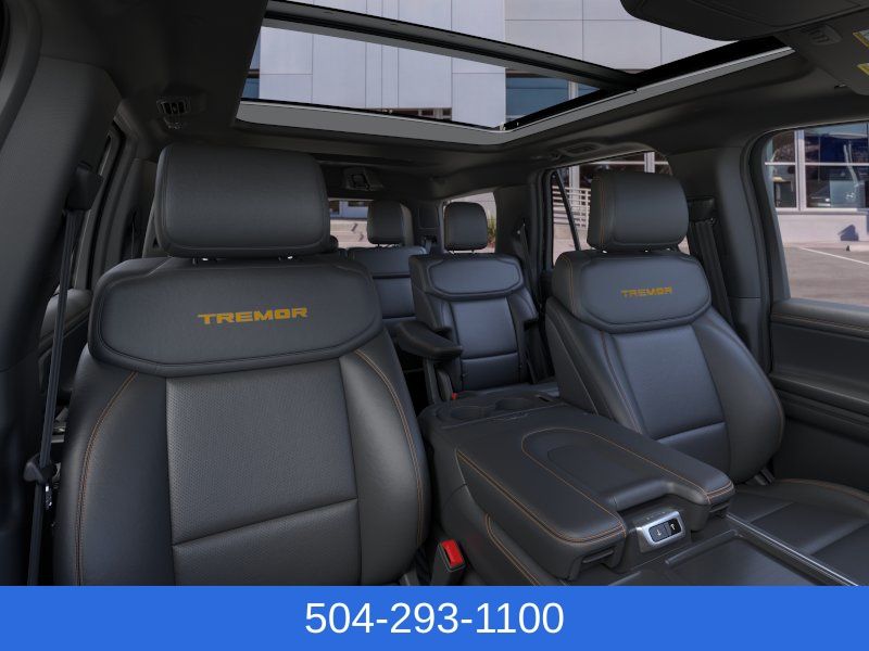 2025 Ford Expedition Tremor - Photo 12