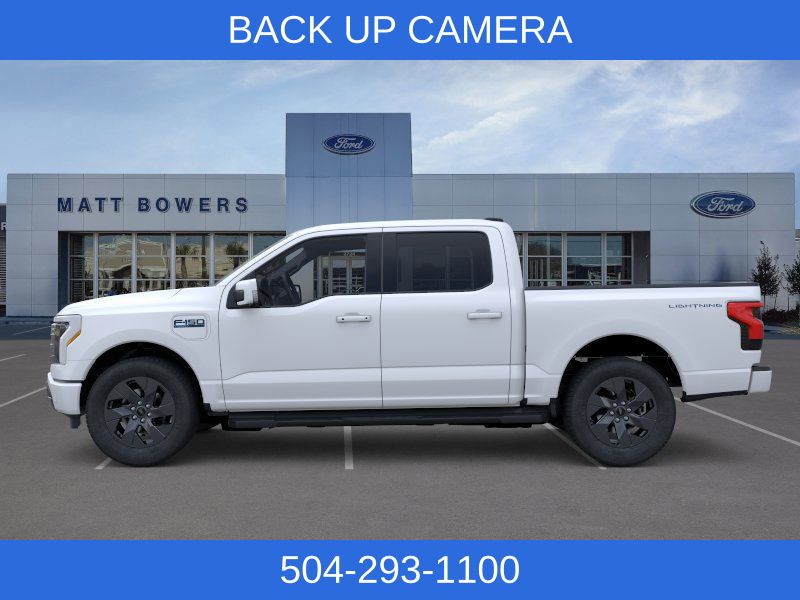 2025 Ford F-150 Lightning Lariat photo 2