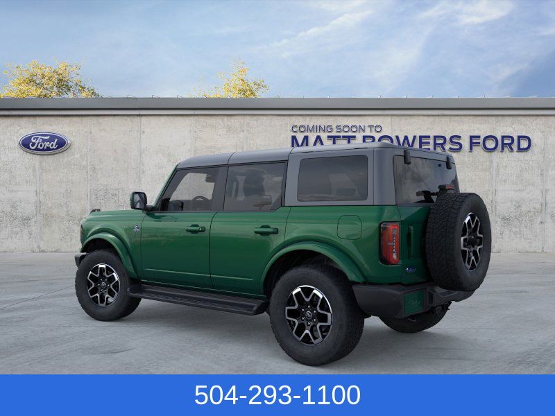 2025 Ford Bronco Outer Banks photo 3