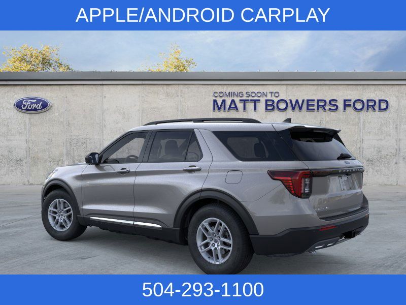 2025 Ford Explorer photo 2