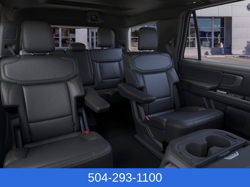2025 Ford Expedition Tremor - Photo 13