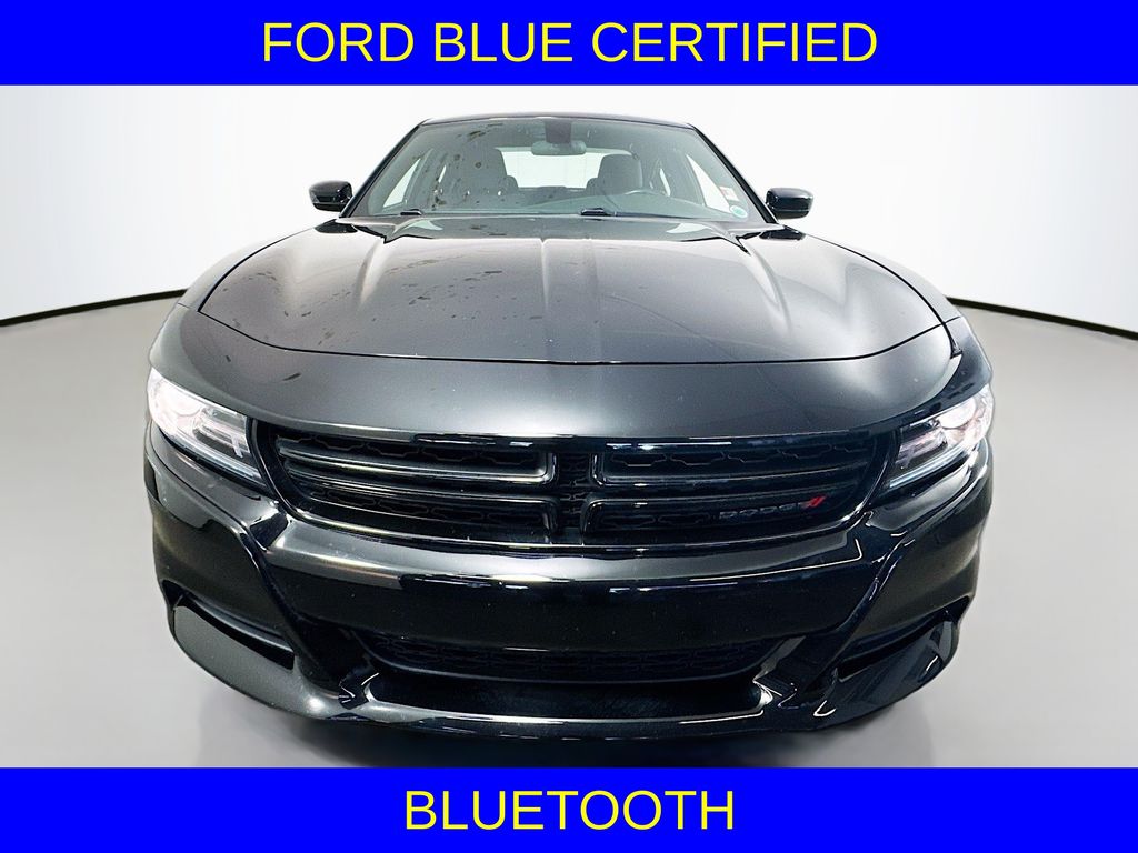 2019 Dodge Charger SXT photo 2
