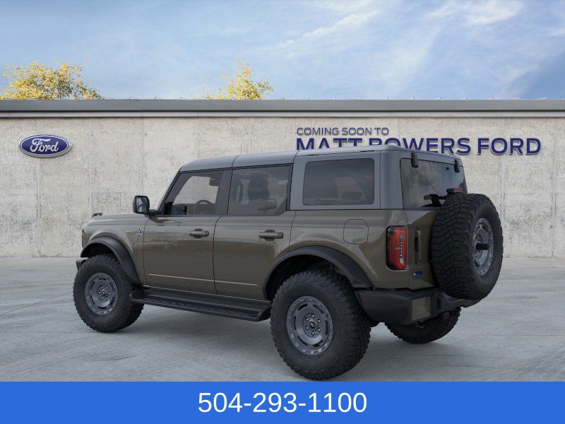 2025 Ford Bronco Outer Banks photo 3