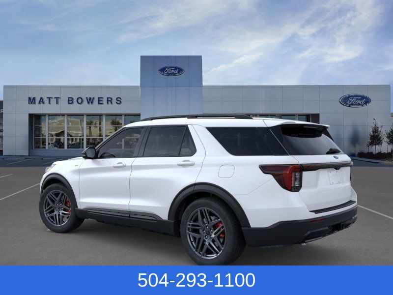 2025 Ford Explorer ST-Line photo 2