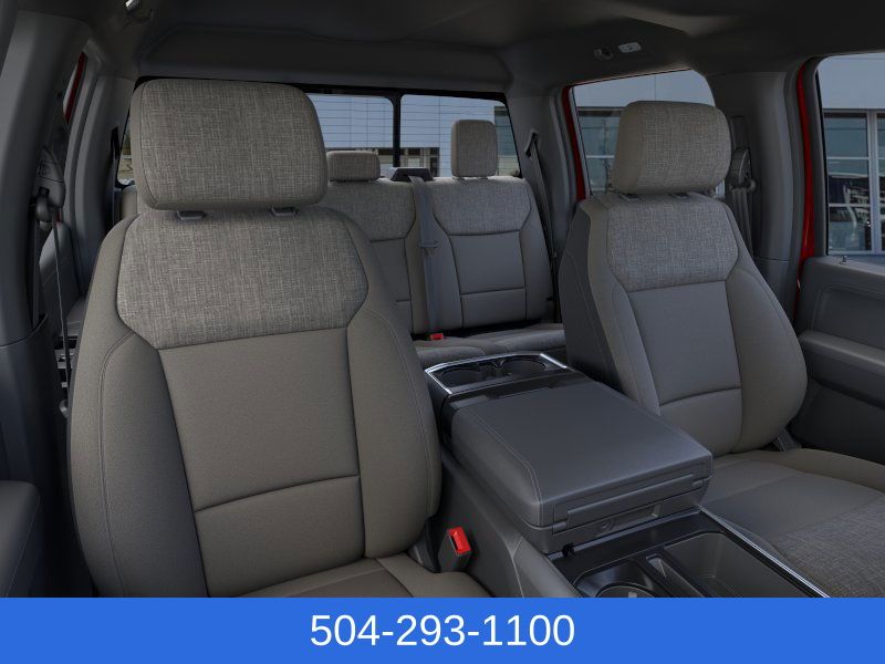 2025 Ford F-150 XLT - Photo 10
