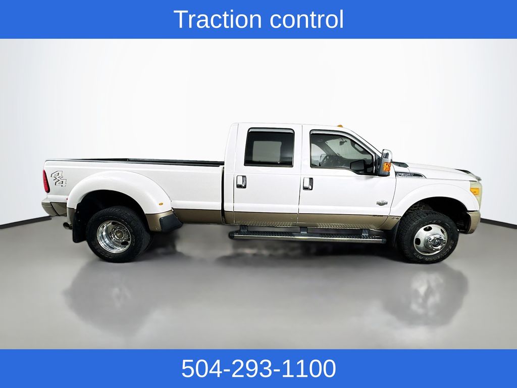 2012 Ford F-350 Lariat photo 4