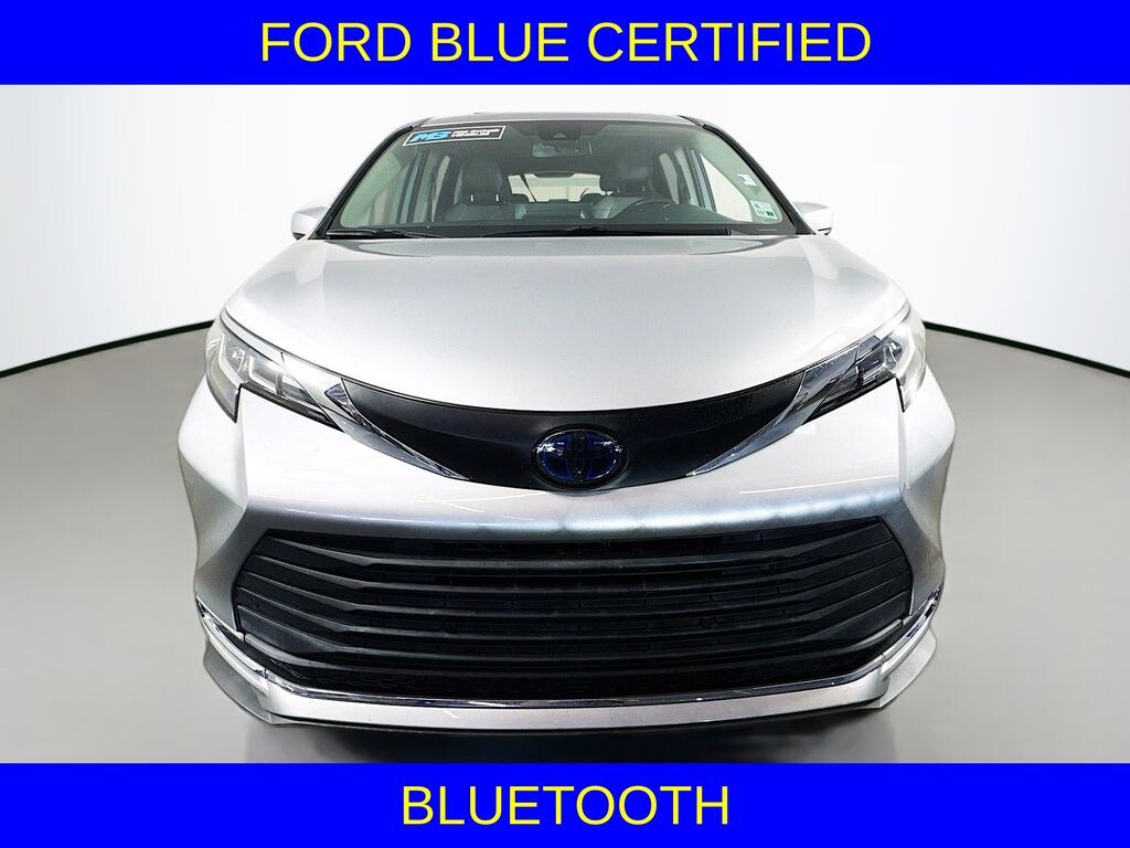 Certified 2021 Toyota Sienna XLE Van