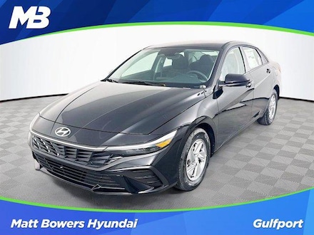 2026 Hyundai Elantra SE Sedan