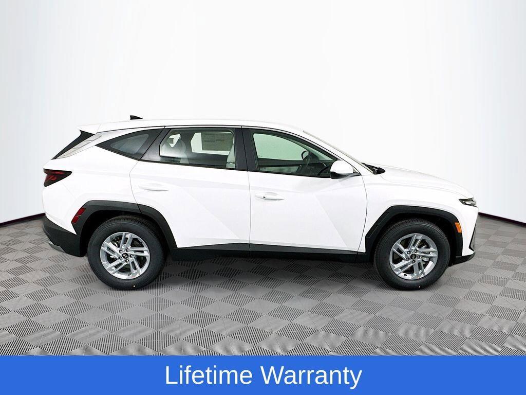 New 2026 Hyundai Tucson SE FWD SUV