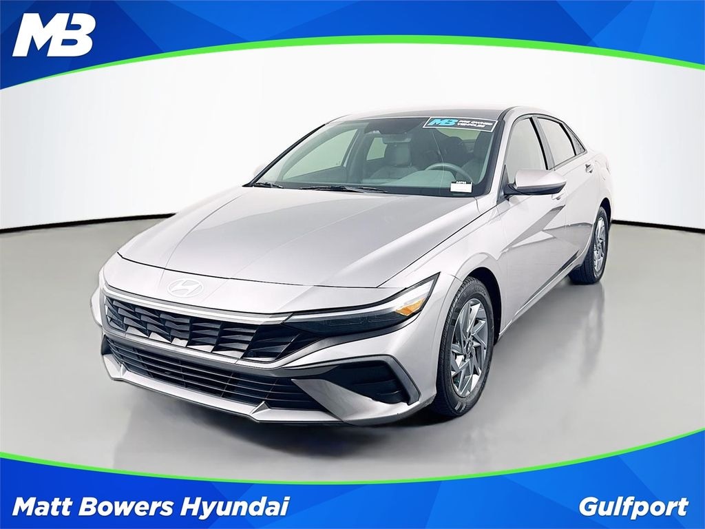 Used 2024 Hyundai Elantra SEL Sedan