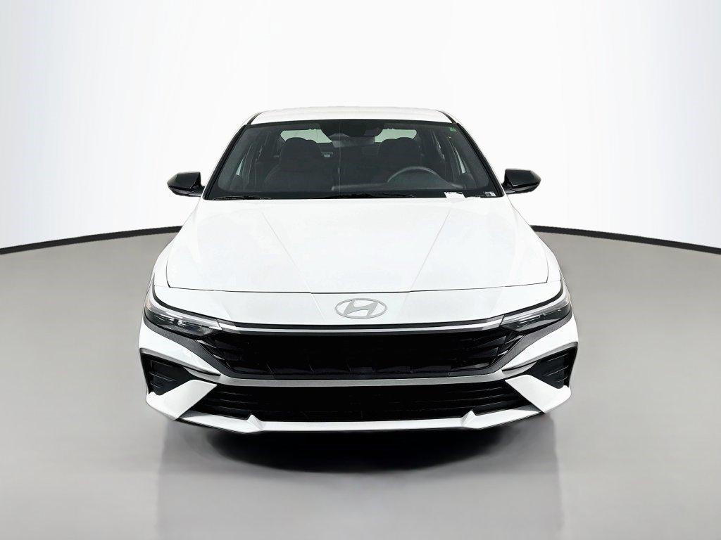 New 2026 Hyundai Elantra SEL Sport Sedan