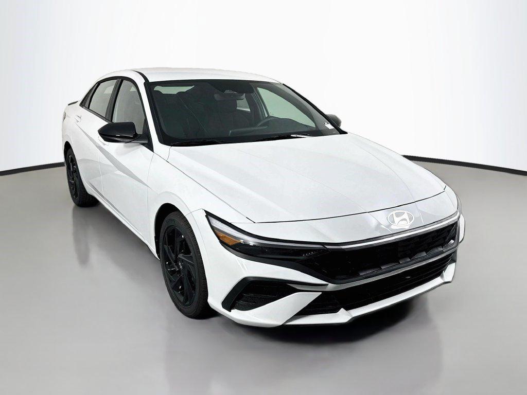 New 2026 Hyundai Elantra SEL Sport Sedan
