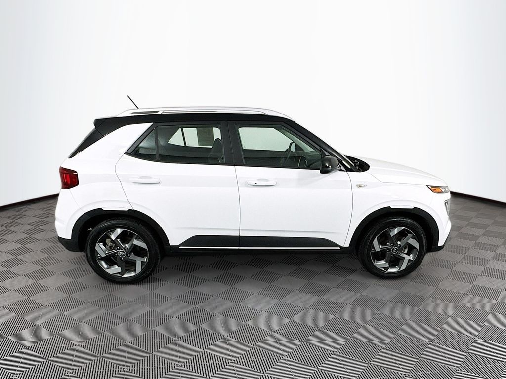 Certified 2023 Hyundai Venue Limited SUV
