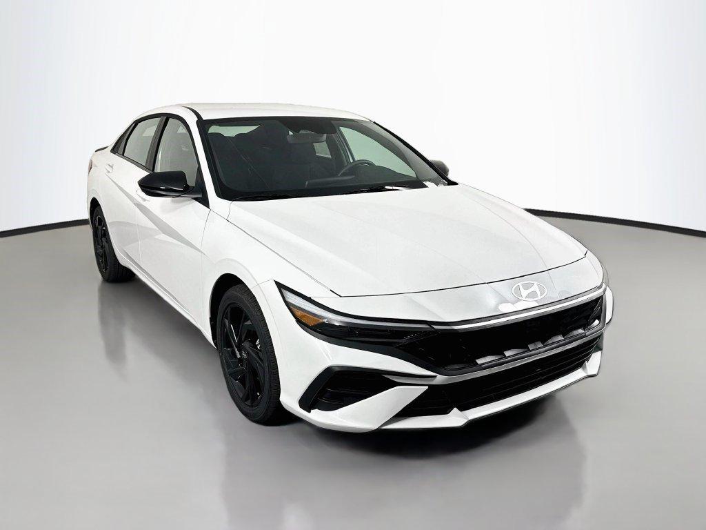 New 2026 Hyundai Elantra SEL Sport Sedan