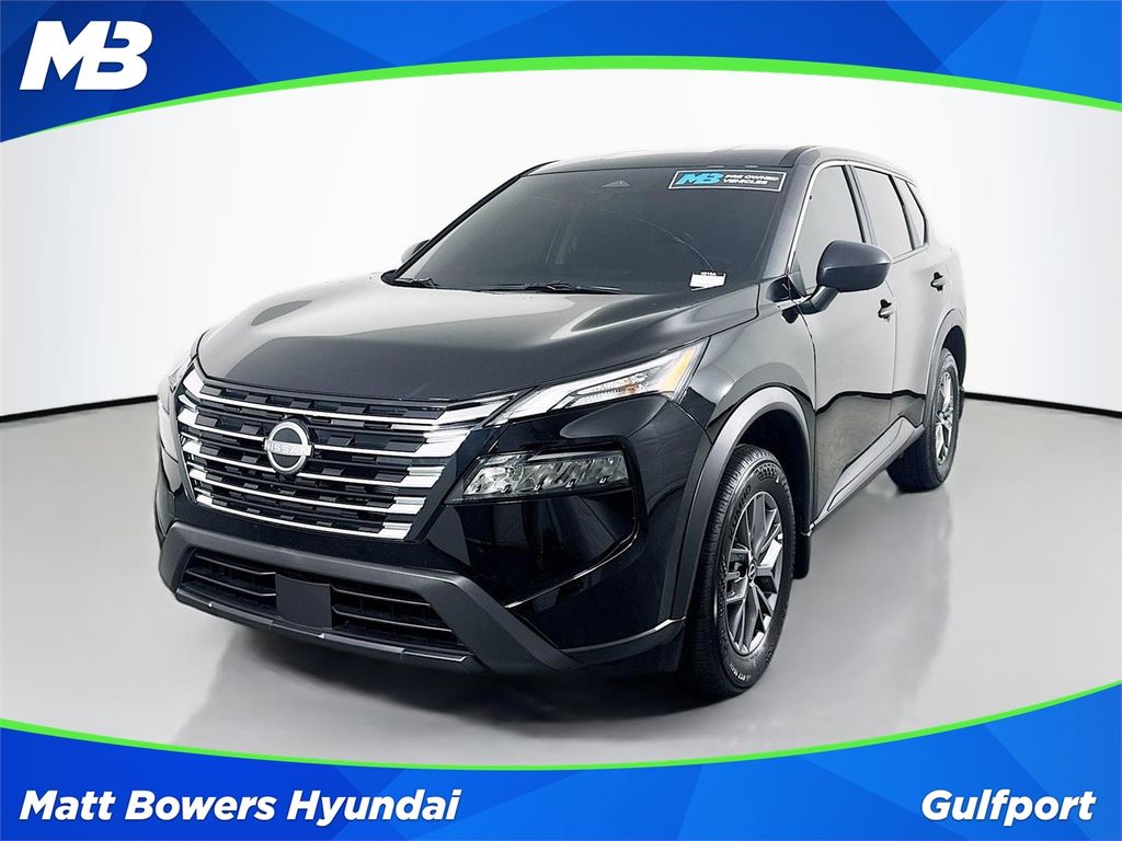 2026 Nissan Rogue S FWD's photo