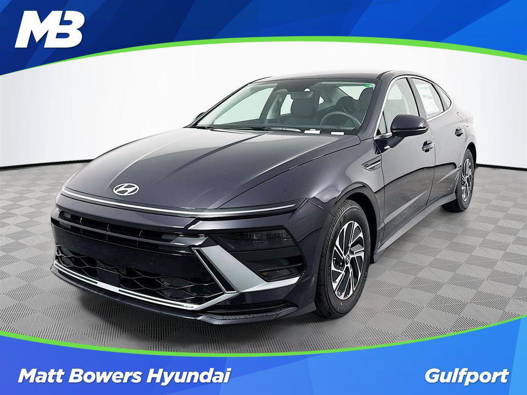 2026 Hyundai Sonata Blue's photo