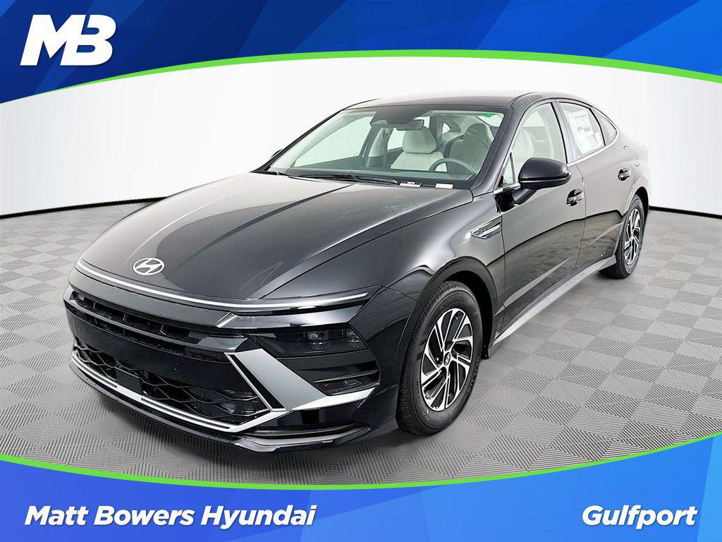 2026 Hyundai Sonata Blue's photo