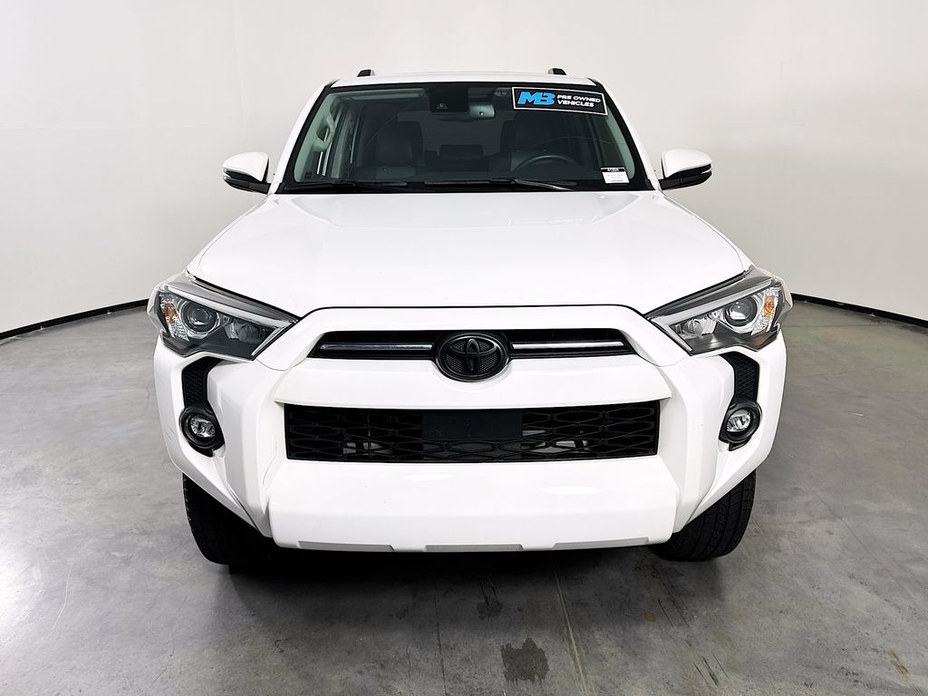 Used 2021 Toyota 4Runner SR5 Premium with VIN JTEFU5JR0M5242039 for sale in Gulfport, MS