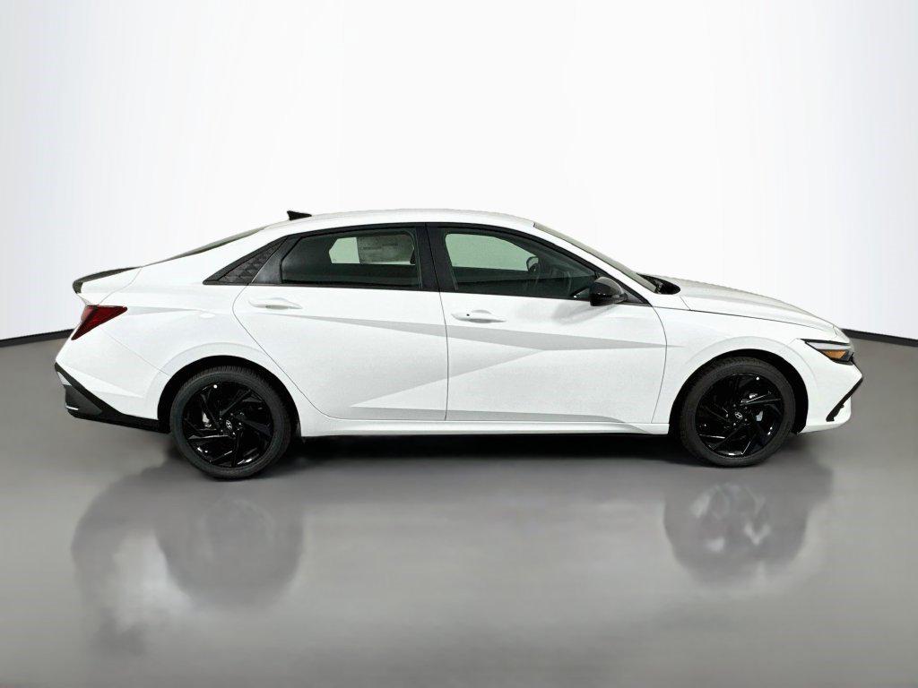 New 2026 Hyundai Elantra SEL Sport Sedan