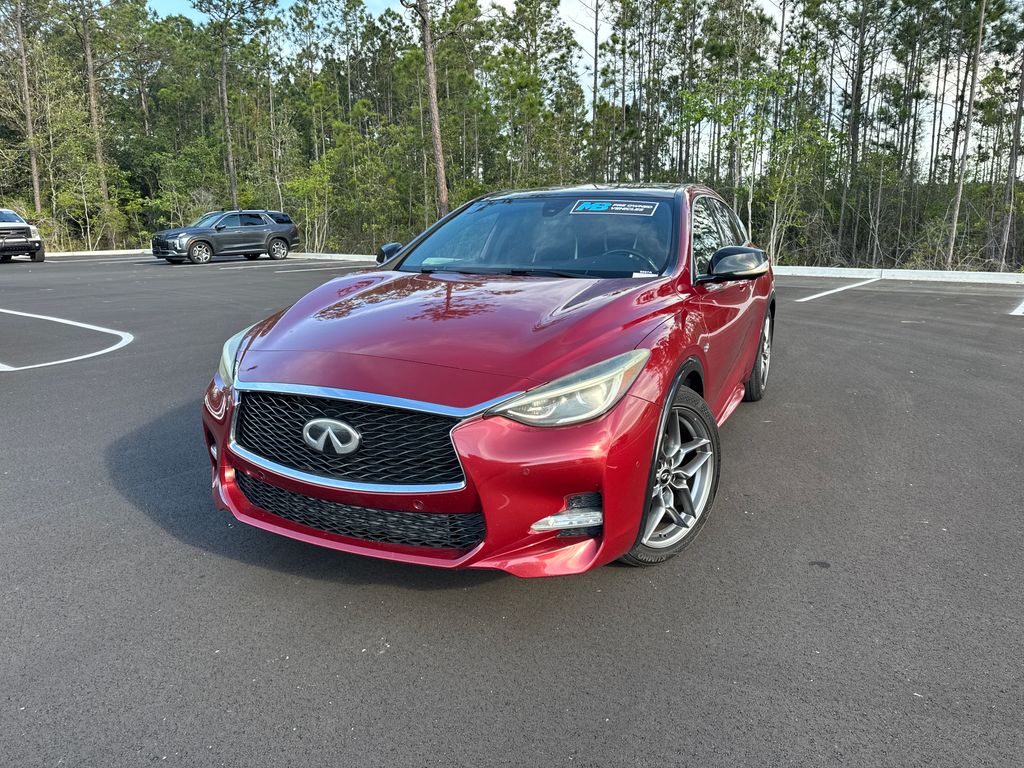 2018 INFINITI QX30 Sport