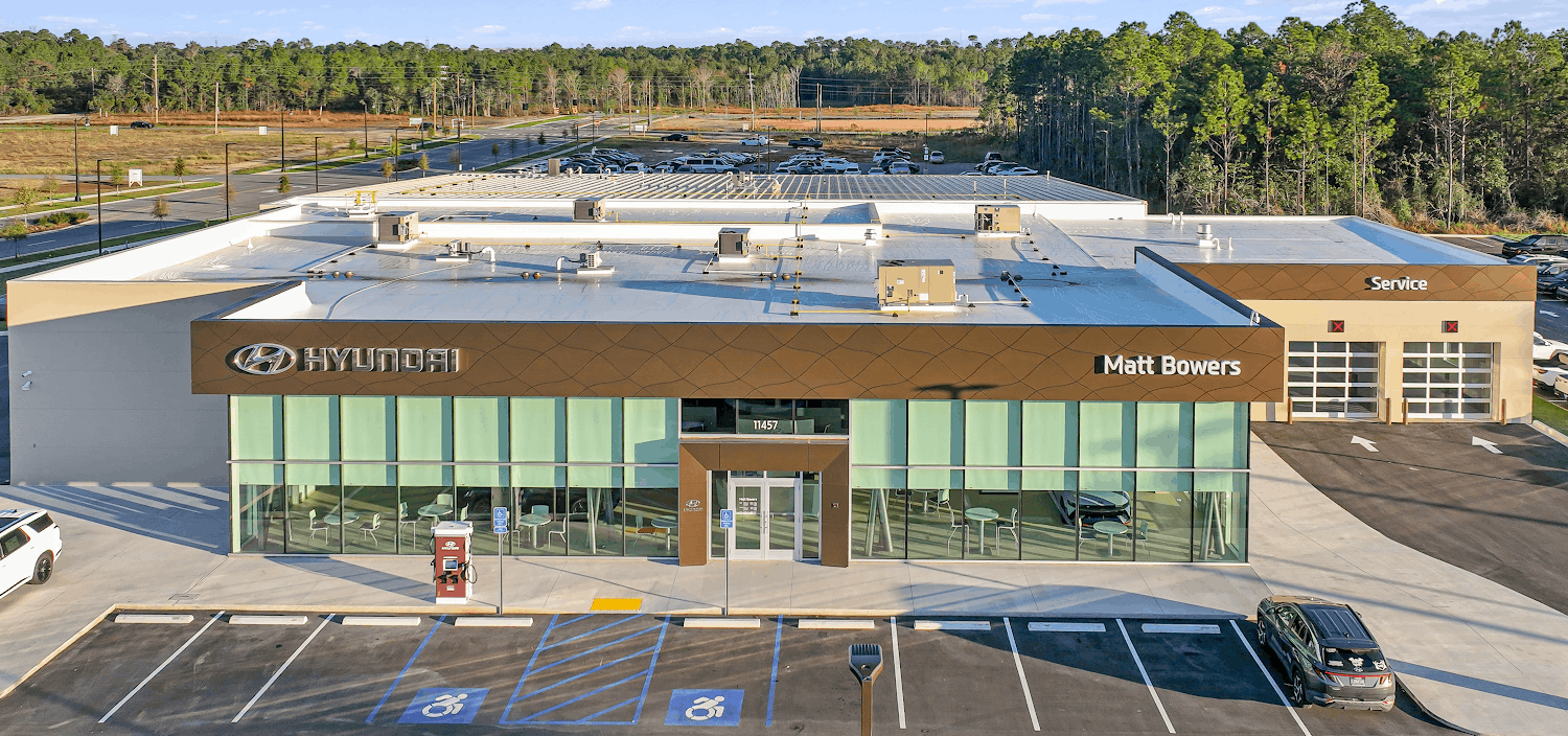 Exterior of Matt Bowers Hyundai Gulfport and its service center