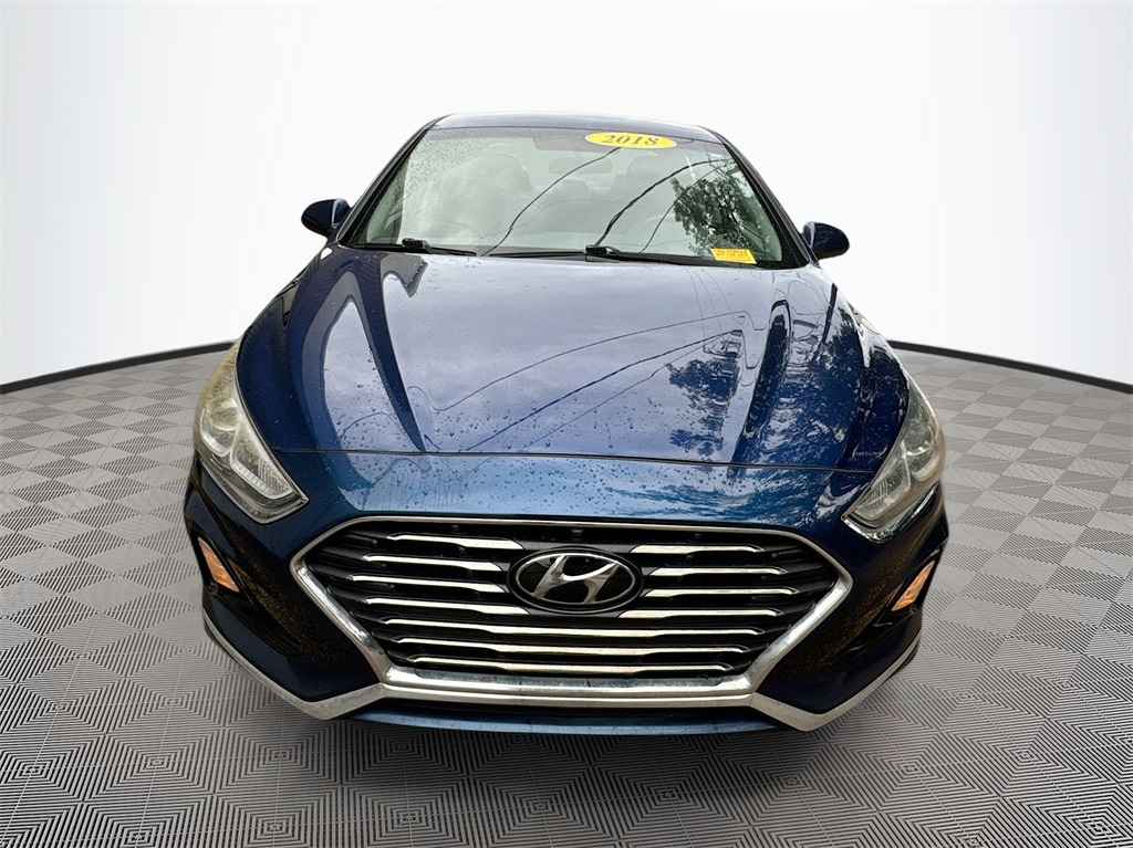 Used 2018 Hyundai Sonata SE with VIN 5NPE24AF8JH668174 for sale in Gulfport, MS