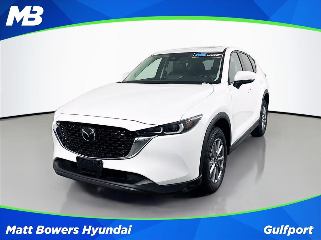2023 Mazda CX-5 S Preferred package Auto AWD's photo