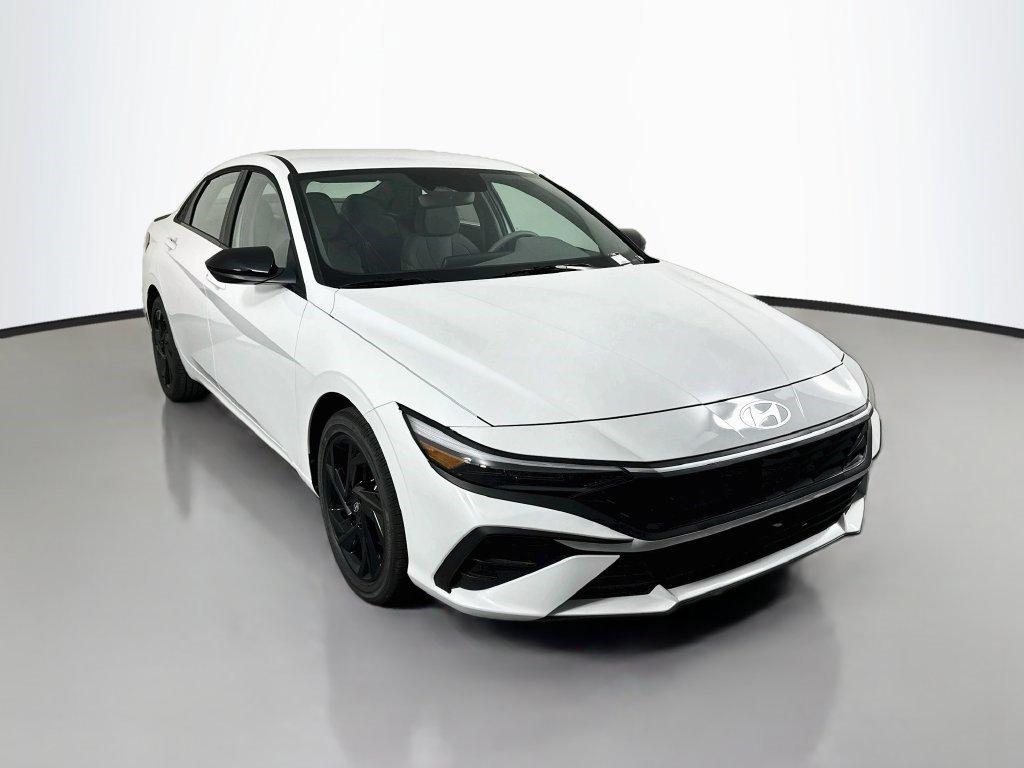 New 2026 Hyundai Elantra SEL Sport Sedan