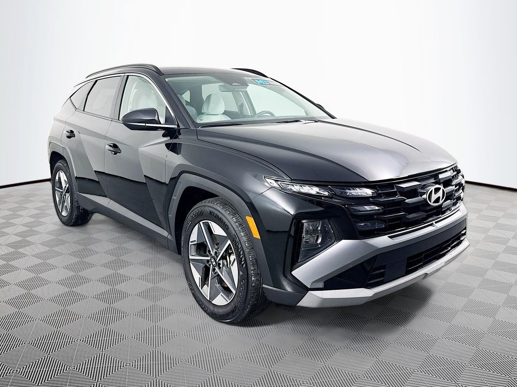 Certified 2025 Hyundai Tucson SEL SUV