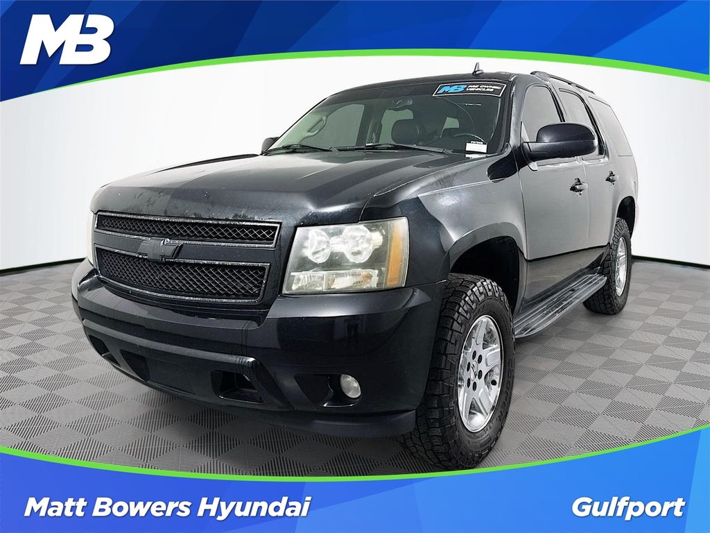 2008 Chevrolet Tahoe LS's photo