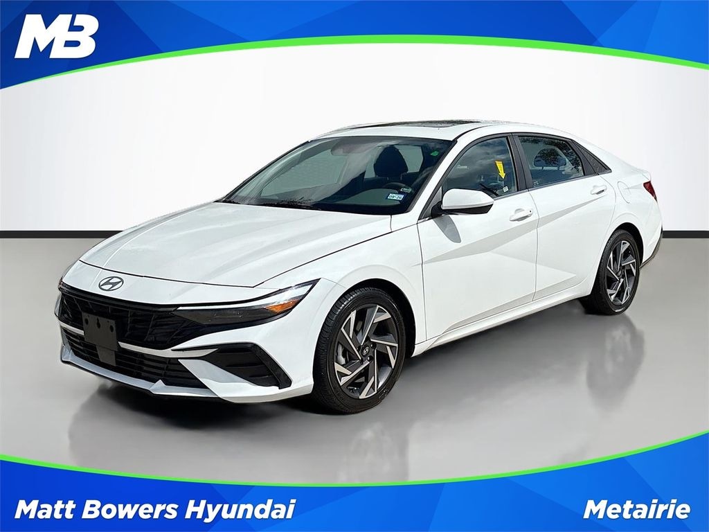 Certified 2025 Hyundai Elantra SEL Convenience Sedan