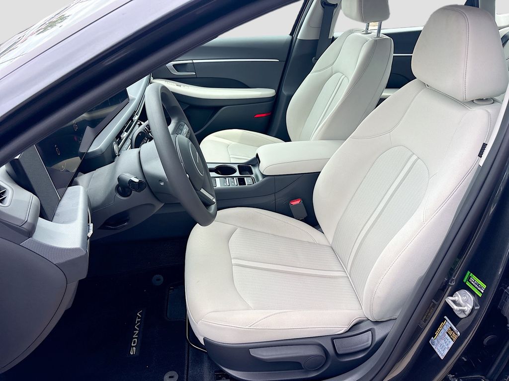 2026 Hyundai Sonata SE - Photo 19