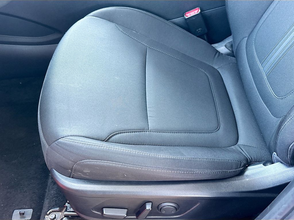 2025 Hyundai Tucson SEL - Photo 18