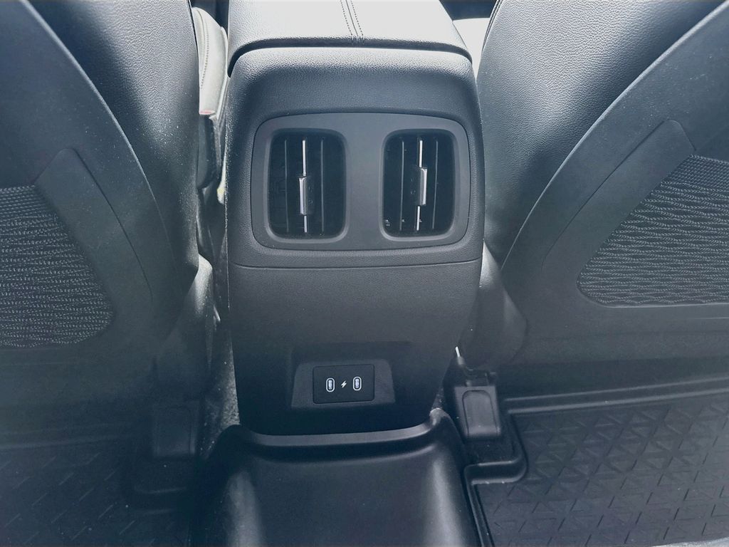 2025 Hyundai Santa Cruz Limited - Photo 27