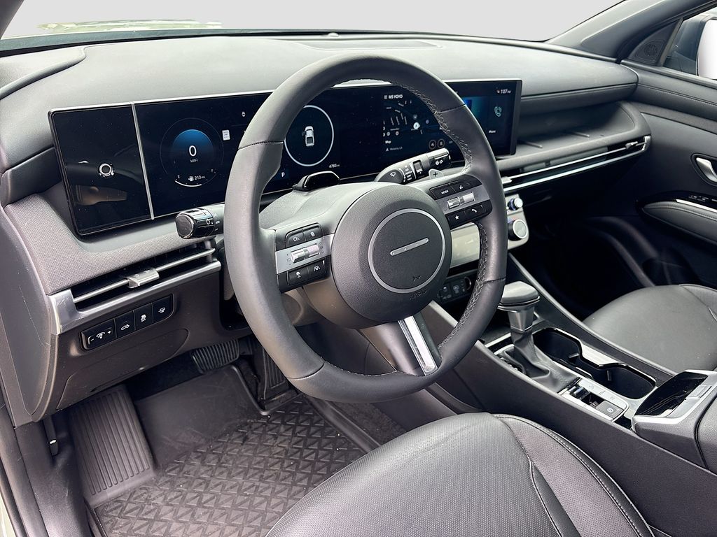 2025 Hyundai Santa Cruz Limited - Photo 9