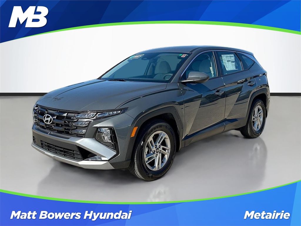 2025 Hyundai Tucson SE's photo